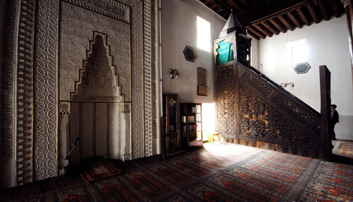 مسجد اهی الوان (Ahi Elvan)
